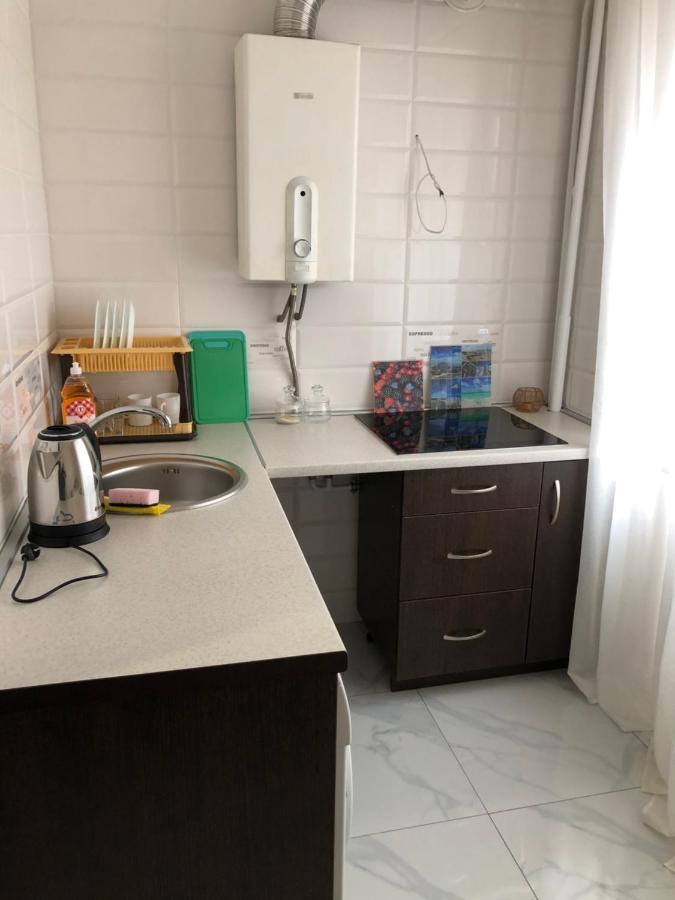 Luxflats Rivne Apartment ภายนอก รูปภาพ