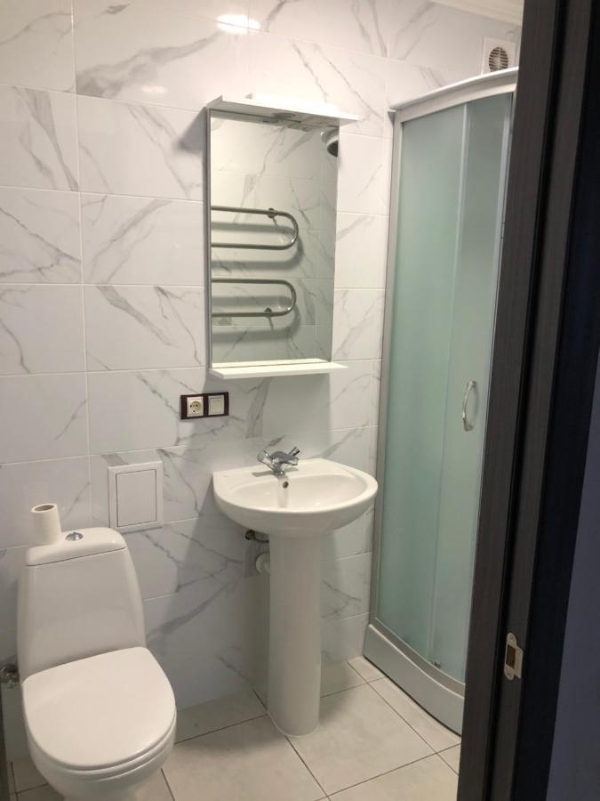 Luxflats Rivne Apartment ภายนอก รูปภาพ