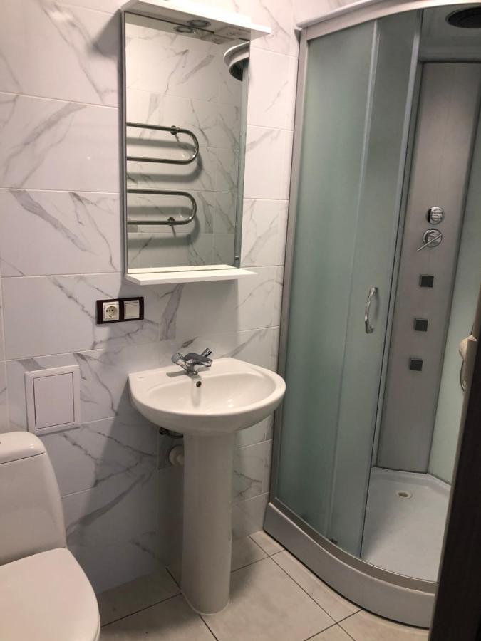 Luxflats Rivne Apartment ภายนอก รูปภาพ